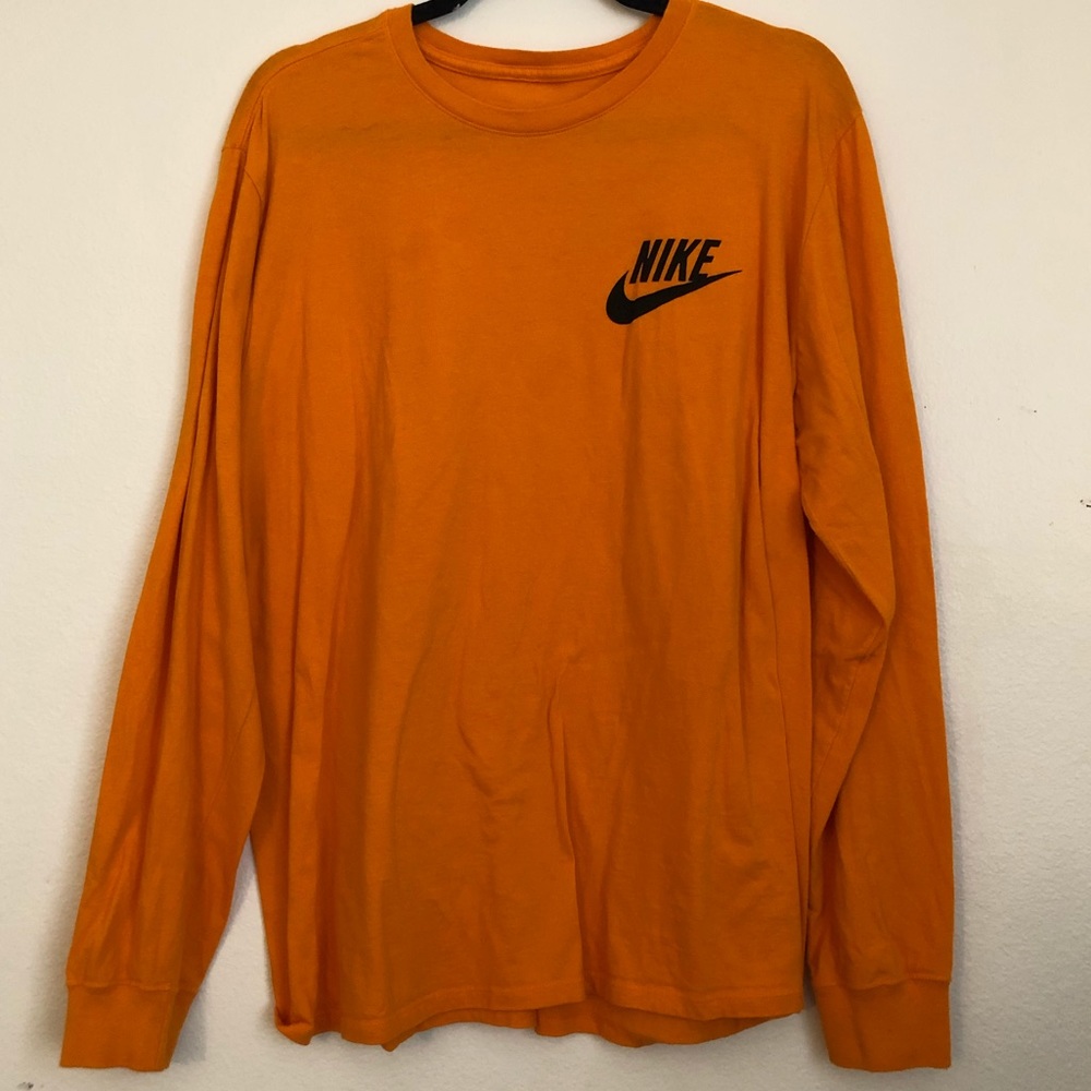 Nike long sleeve T-shirt